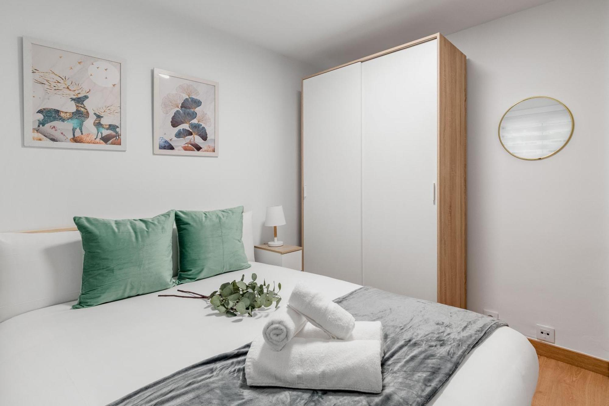 Charming Madrid Comillas 외부 사진